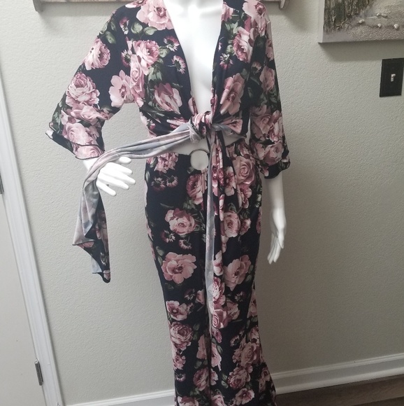 Sexy Two Piece Pant Set - Picture 7 of 7